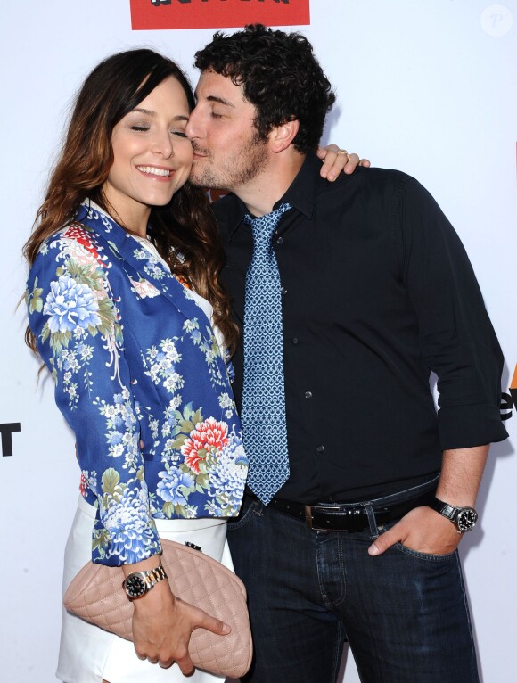 Jason Biggs et Jenny Mollen à Los Angeles, le 29 avril 2013.