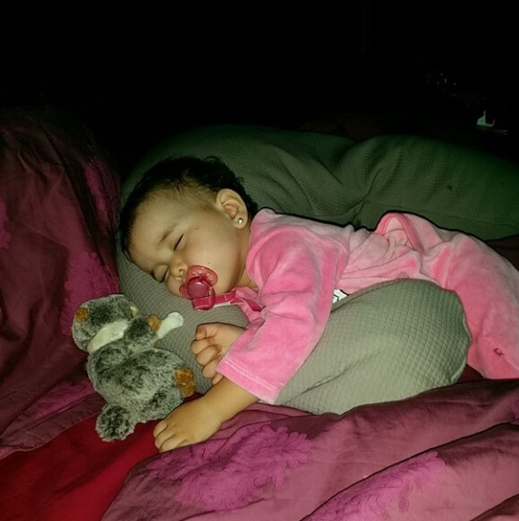 L'adorable Liva dort paisiblement. Février 2014.