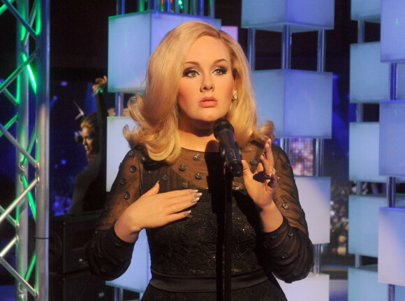 Statue de cire d'Adele chez Madame Tussauds à New York.