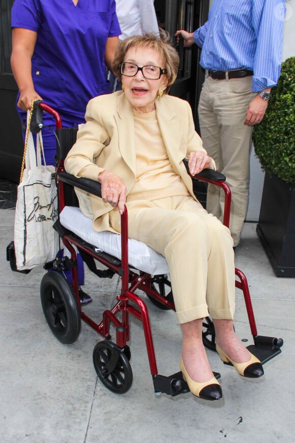 Nancy Reagan devant le restaurant Spago à Beverly Hills, le 9 mai 2013