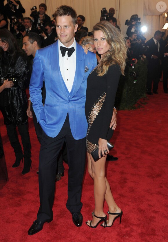 Gisele Bundchen et son beau mari Tom Brady lors du MET Ball en mai 2013