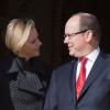 La princesse Charlene et le prince Albert II de Monaco le 27 janvier 2014 lors des célébrations de Sainte Dévote.