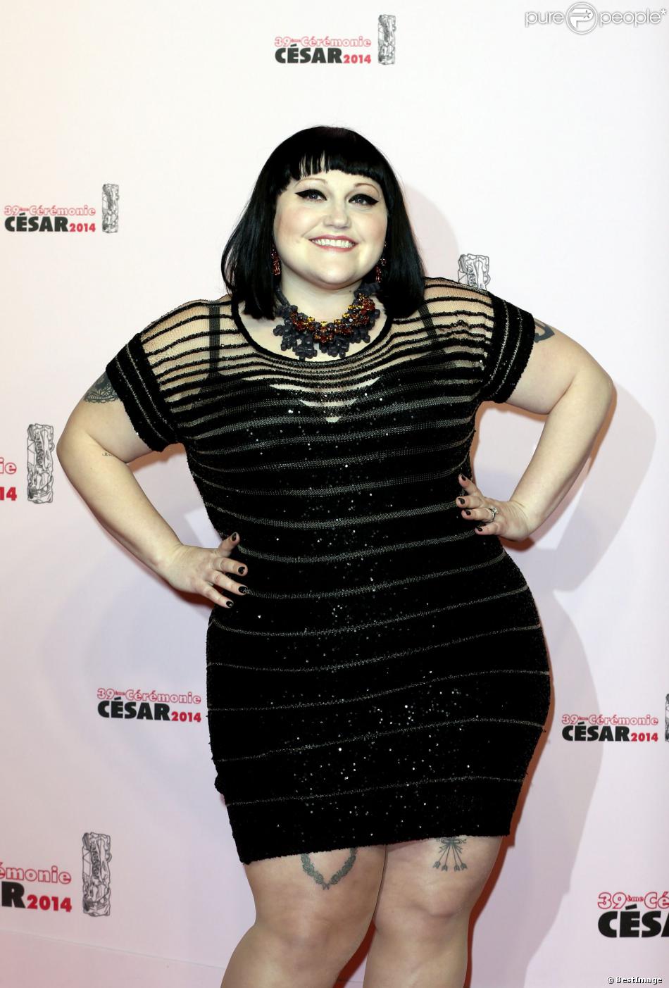 1399787-beth-ditto-arrivees-exterieur-95