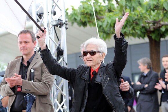Alain Resnais lors du photocall du film "Vous n'avez encore rien vu" lors du 35e Festival de Cannes, le 21 mai 2012