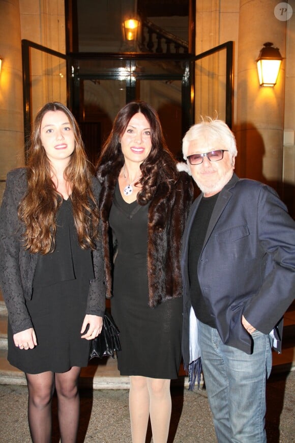Marc Cerrone avec sa femme Jill et leur fille Maora - Dîner de charité "Reconstruisons le Château de Saint-Cloud" au Cercle Interallié à Paris le 11 mars 2014.