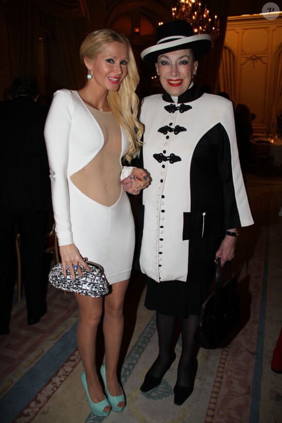Tatiana-Laurens, Geneviève de Fontenay - Dîner de charité "Reconstruisons le Château de Saint-Cloud" au Cercle Interallié à Paris le 11 mars 2014.