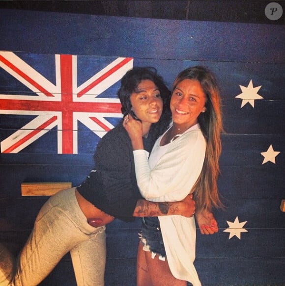 Shanna et Anaïs en Australie le 14 mars 2014.