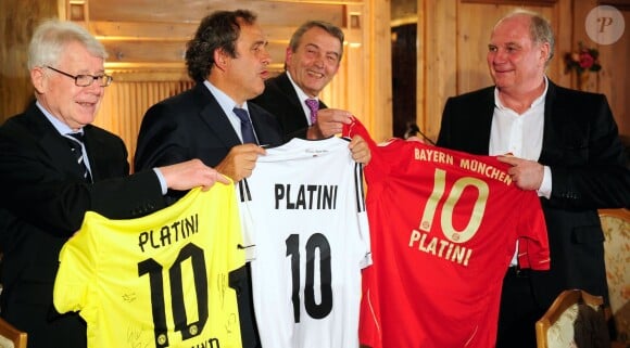 Reinhard Rauball, Michel Platini, Wolfgang Niersbach et Uli Hoeness à Munich en Allemagne le 27 fevrier 2013.