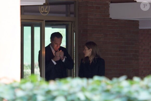 Letizia d'Espagne est venue présenter ses condoléances à Jaime de Marichalar, vendredi 14 mars 2014 à Madrid, au lendemain de la mort de sa mère María de la Concepción Sáenz de Tejada y Fernández de Boadilla