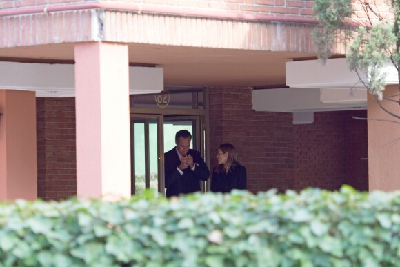 Letizia d'Espagne est venue présenter ses condoléances à Jaime de Marichalar, vendredi 14 mars 2014 à Madrid, au lendemain de la mort de sa mère María de la Concepción Sáenz de Tejada y Fernández de Boadilla