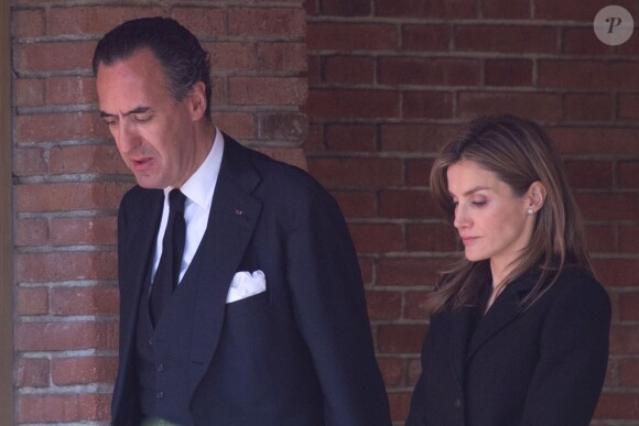 Letizia d'Espagne est venue présenter ses condoléances à Jaime de Marichalar, vendredi 14 mars 2014 à Madrid, au lendemain de la mort de sa mère María de la Concepción Sáenz de Tejada y Fernández de Boadilla