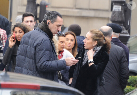 Jaime de Marichalar devant le restaurant L'Avenue, dans le 8e arrondissement de Paris, le 4 mars 2014