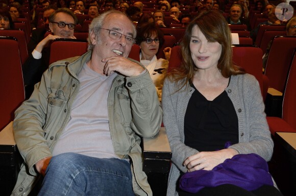 Maxime Le Forestier et Carla Bruni lors du Grand Prix de l'UNAC de la chanson 2014 à Paris, le 17 mars 2014.
