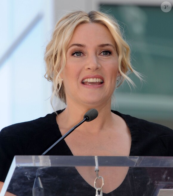 Kate Winslet reçoit son étoile sur le Walk Of Fame à Hollywood, le 17 mars 2014.