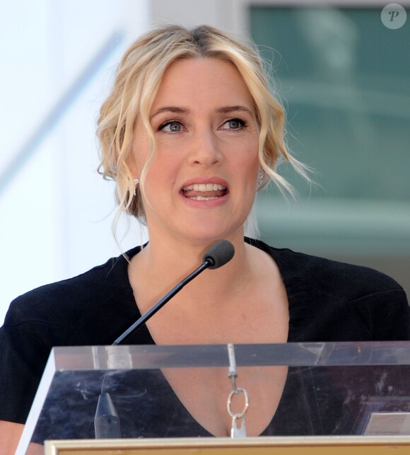 Kate Winslet reçoit son étoile sur le Walk Of Fame à Hollywood, le 17 mars 2014.