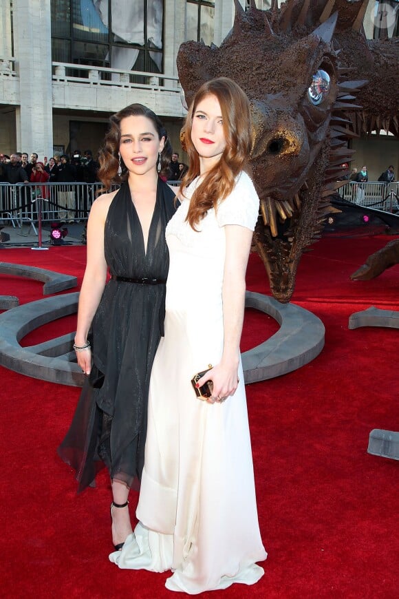 Emilia Clarke et Rose Lesley - Première de la saison 4 de "Game of Thrones" au Lincoln Center à New York, le 18 mars 2014.