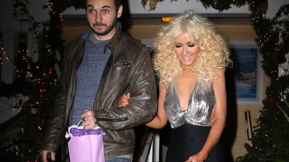 Christina Aguilera : Enceinte et très cochonne, son fiancé Matthew est à la fête