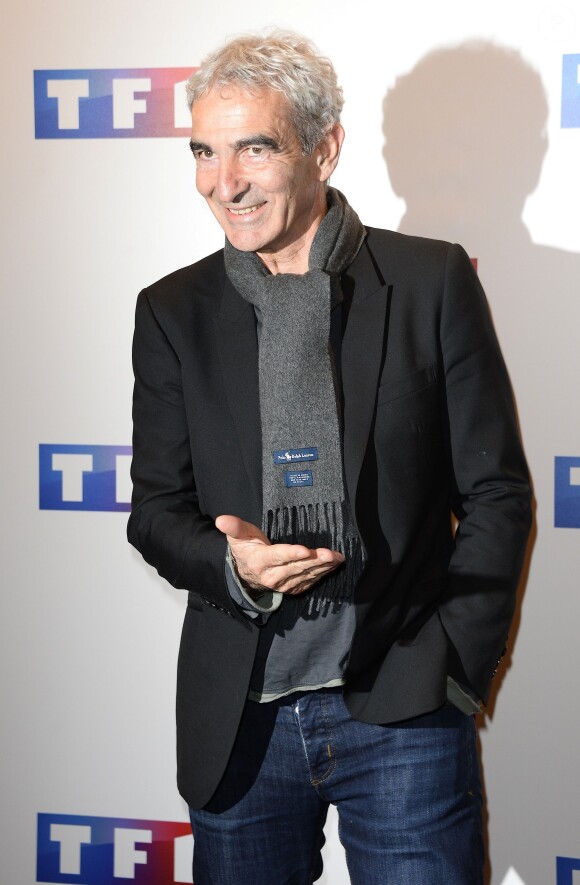 Raymond Domenech lors de l'avant-première du film Ce soir je vais tuer l'assassin de mon fils à l'Elysée Biarritz à Paris le 24 mars 2014.