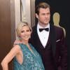 Elsa Pataky, enceinte, et son mari Chris Hemsworth à Los Angeles le 2 mars 2014 aux Oscars