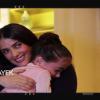 Salma Hayek et sa fille Paloma dans la vidéo pour le 50e anniversaire de l'attraction It's a small world.