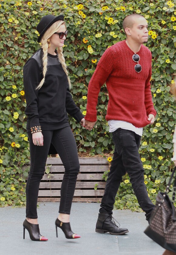 Ashlee Simpson et Evan Ross à Los Angeles, le 17 novembre 2013.