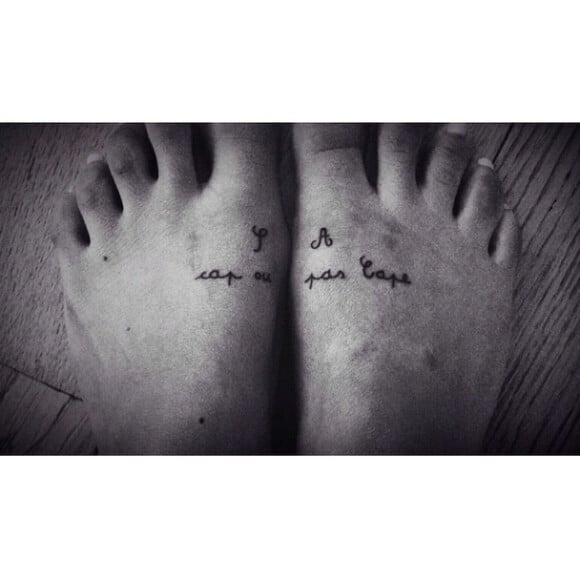 Shy'm : son dernier tatouage en date "cap ou pas Cape", réalisé à Cape Town en Afrique du sud durant ses vacances en mars 2014