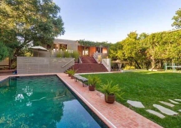 Harry Styles a acheté cette maison de 4 millions de dollars à Los Angeles.