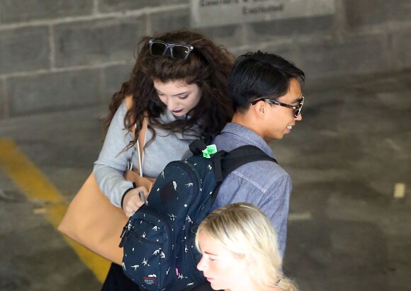Lorde et son petit ami James Lowe à Sydney, le 3 février 2014.