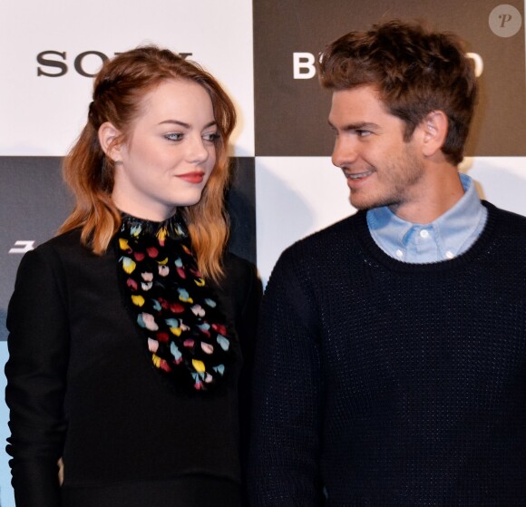 Emma Stone et Andrew Garfield font la promotion du film The Amazing Spider-Man 2 à Tokyo, le 31 mars 2014.