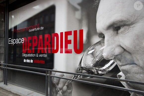 Exclusif - Gérard Depardieu est désormais le propriétaire à Tournai de l'ancien espace Pic-Puce, pour y aménager un espace dégustation sur le thème du vin qui ouvrira ses portes au printemps 2014.