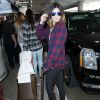 Kylie Jenner et ses soeurs arrivent à l'aéroport de Los Angeles, le 2 avril 2014.