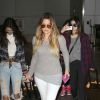 Khloé Kardahian, Kendall et Kylie Jenner, de retour à Los Angeles après des vacances en Thaïlande. Le 2 avril 2014.