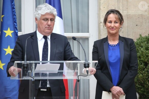 Ségolène Royal pendant le discours de l'ancien ministre Philippe Martin, lors de la passation de pouvoir au ministère de l'Ecologie, à Paris, le 2 avril 2014.