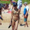 Bria Murphy, en bikini, se détend sur une plage de Maui, à Hawaï. Le 4 Avril 2014.