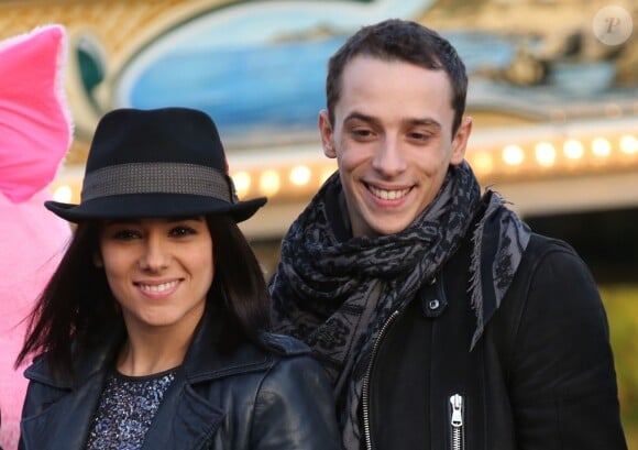 Exclusif - La chanteuse Alizee officialise sa relation avec son compagnon le danseur Gregoire Lyonnet lors du coup d'envoi des illuminations de Noel a Ajaccio le 7 decembre 2013