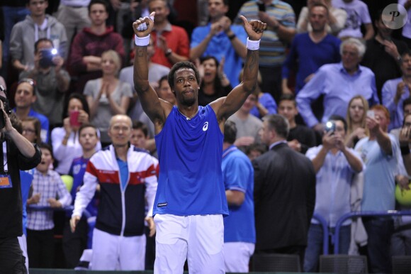 Gaël Monfils lors du match contre Peter Gojowczyk en Coupe Davis à Nancy, le 6 avril 2014. 
