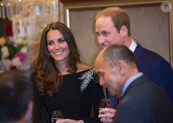 Le prince William et son épouse Catherine le 10 avril 2014 en Nouvelle-Zélande, lors d'une réception organisée par le gouverneur général à Wellington