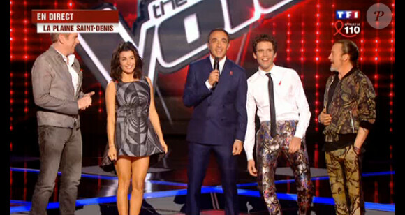 Jenifer très sexy dans une robe Peter Pilotto dans The Voice 3 le 5 avril 2014 sur TF1