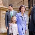  Felipe d'Espagne, la reine Sofia, les deux princesses Sofia et Leonor lors de la messe de P&acirc;ques &agrave; Palma de Majorque le 20 avril 2014. 