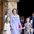  La princesse Letizia d'Espagne, la reine Sofia, les deux princesses Sofia et Leonor lors de la messe de P&acirc;ques &agrave; Palma de Majorque le 20 avril 2014. 