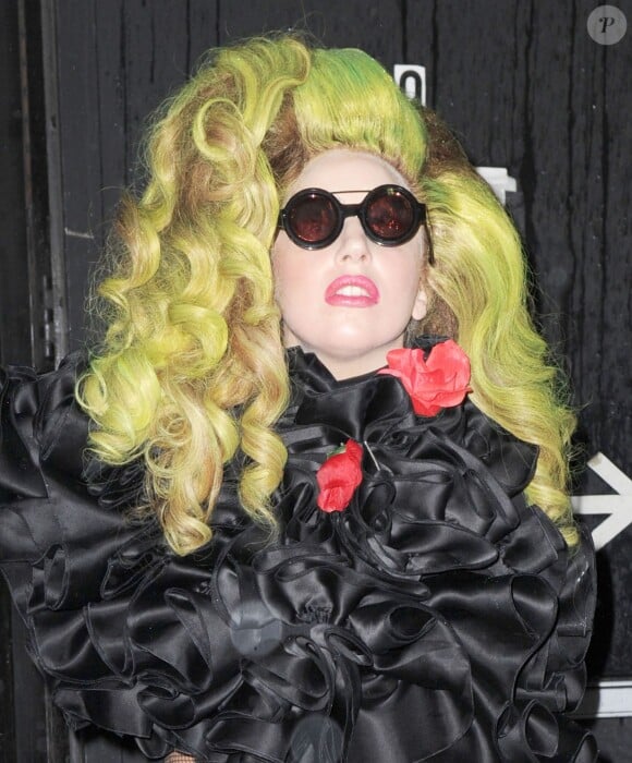 Lady Gaga arrive au Roseland Ballroom pour son dernier concert à New York, le 7 avril 2014.