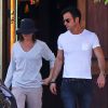 Exclusif - Justin Theroux va rendre visite à sa fiancée Jennifer Aniston sur le tournage du film "Cake" à Los Angeles, le 22 avril 2014.