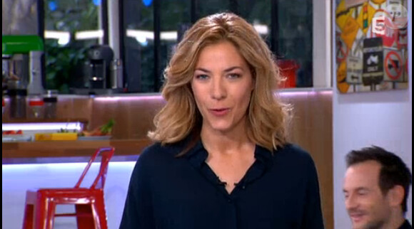 Claire Barsacq dans "C à vous" sur France 5 le 23 avril 2014.