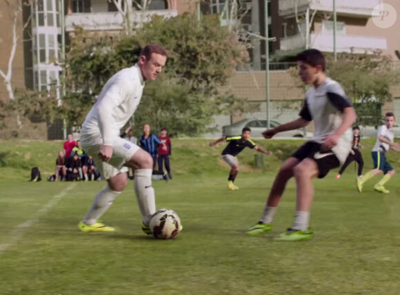 Wayne Rooney dans la nouvelle publicité Nike pour la Coupe du Monde de foot au Brésil - avril 2014