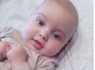 Iker Casillas papa : L'amoureux de Sara Carbonero présente leur petit Martin