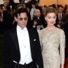 Johnny Depp et sa fiancée Amber Heard à la soirée du Met Ball / Costume Institute Gala 2014: "Charles James: Beyond Fashion" à New York, le 5 mai 2014.