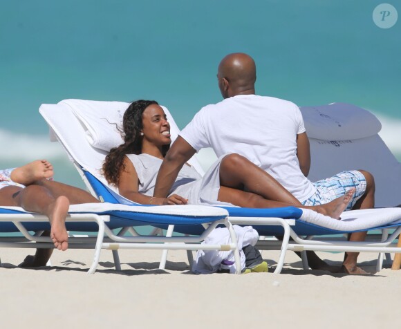 Kelly Rowland et son fiancé Tim Witherspoon à Miami, le 16 février 2014.