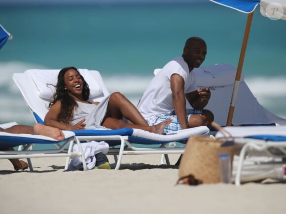 Kelly Rowland et Tim Witherspoon en vacances à Miami, le 16 février 2014.