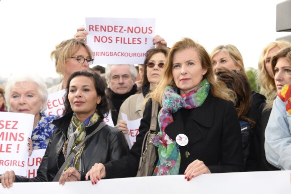 Line Renaud, Claude Chirac, Saïda Jawad, Jane Birkin, Valérie Trierweiler - Marche de femmes pour appeler à la libération de jeunes filles enlevées par le groupe Boko Haram au Nigeria. Place du Trocadéro à Paris le 13 mai 2014.