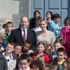 Le prince Albert II et la princesse Charlene de Monaco ont inauguré l'école Nelson Mandela lors de leur visite à Carlat, dans le Cantal, le 15 mai 2014 dans le cadre du centenaire de la cession du rocher de Carlat au prince Albert Ier. Après Carlat, le couple princier a visité Calvinet.